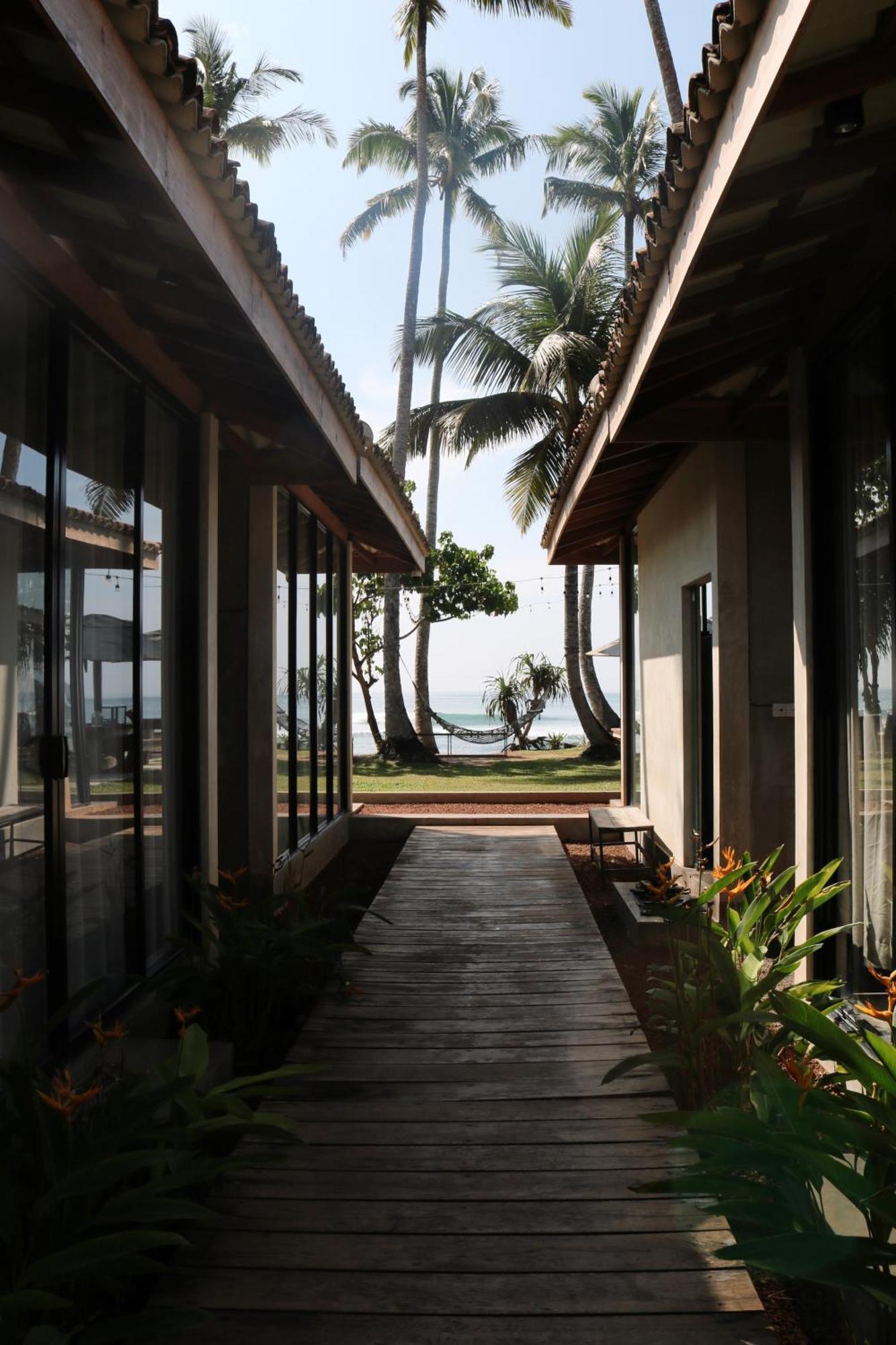 Swell Shacks Hotel Matara Eksteriør billede
