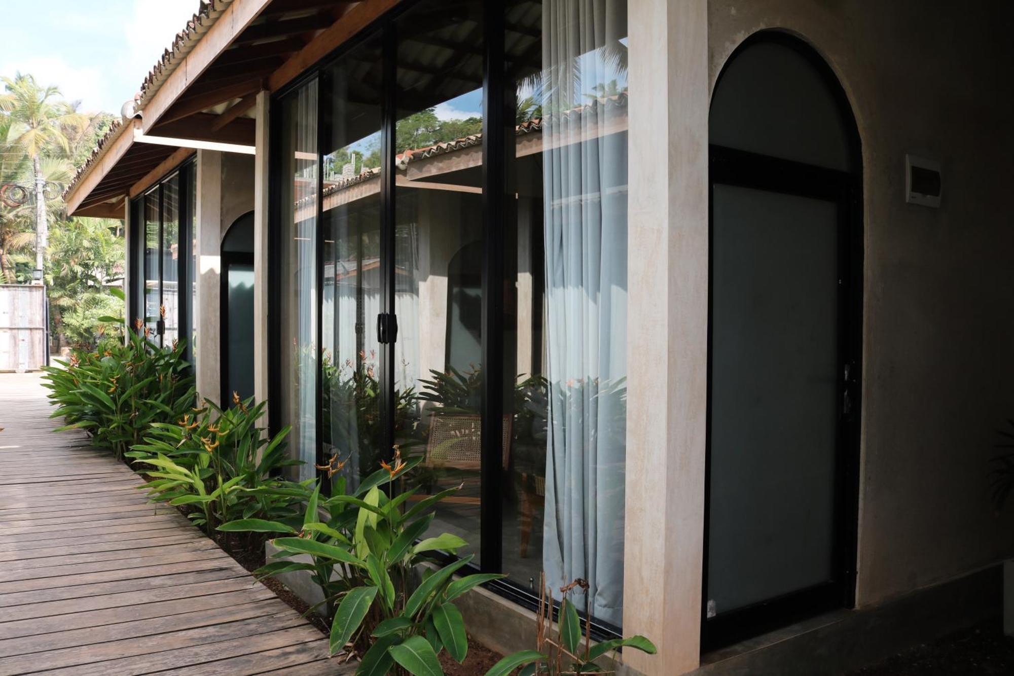 Swell Shacks Hotel Matara Eksteriør billede