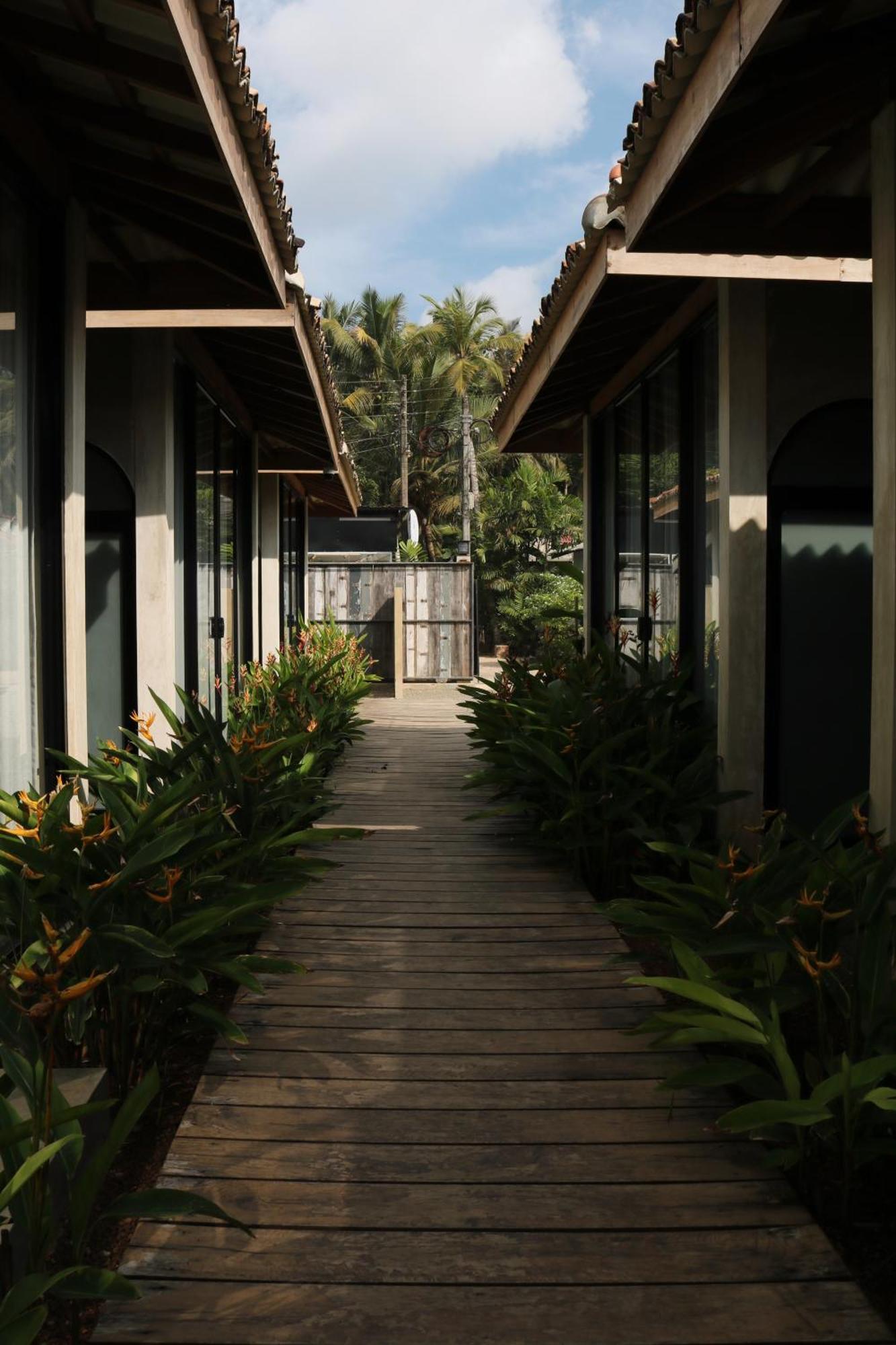 Swell Shacks Hotel Matara Eksteriør billede