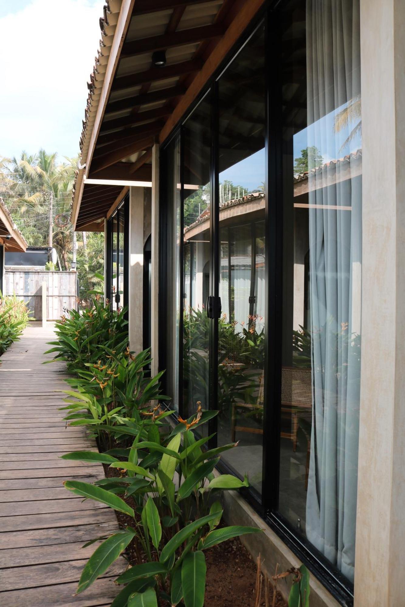 Swell Shacks Hotel Matara Eksteriør billede